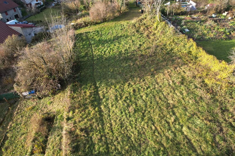 Terrain constructible de 1 053 m² avec vue dominante Valserhône (secteur Lancrans) (9)