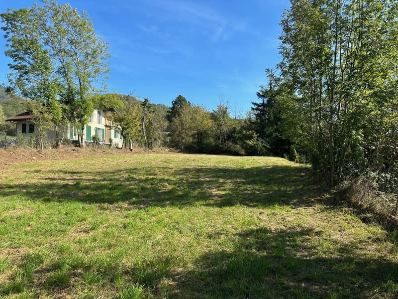 Terrain constructible de 1 053 m² avec vue dominante Valserhône (secteur Lancrans) (5)