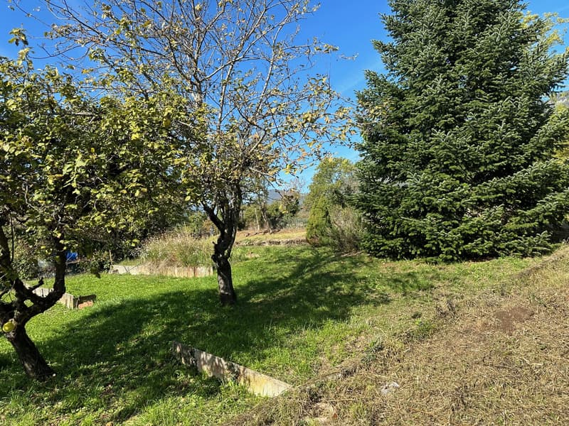 Terrain constructible de 1 053 m² avec vue dominante Valserhône (secteur Lancrans) (8)
