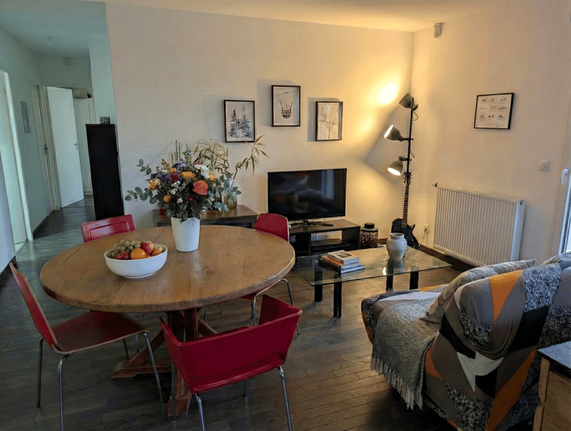 NOUVEAUTÉ T3 + bureau avec jardin privatif Divonne-les-Bains (4)