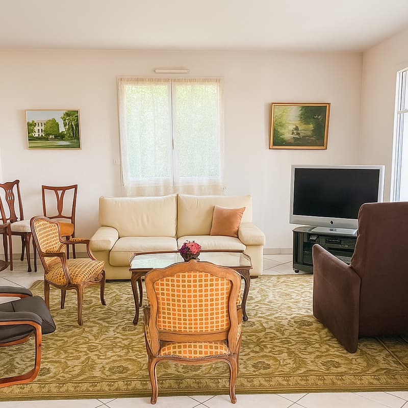 À vendre   Appartement T4 de 143 m² avec garage   Résidence calme proche centre-ville (4)