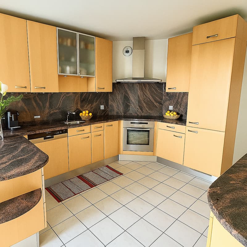 À vendre   Appartement T4 de 143 m² avec garage   Résidence calme proche centre-ville (7)