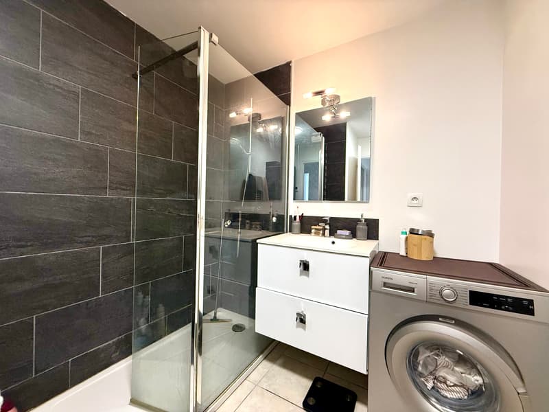 Bel appartement T4 de 82 m² avec balcon, garage et cave   La Roche-sur-Foron (10)