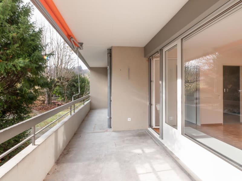 Appartamento di 5.5 locali con piscina in giardino (6)