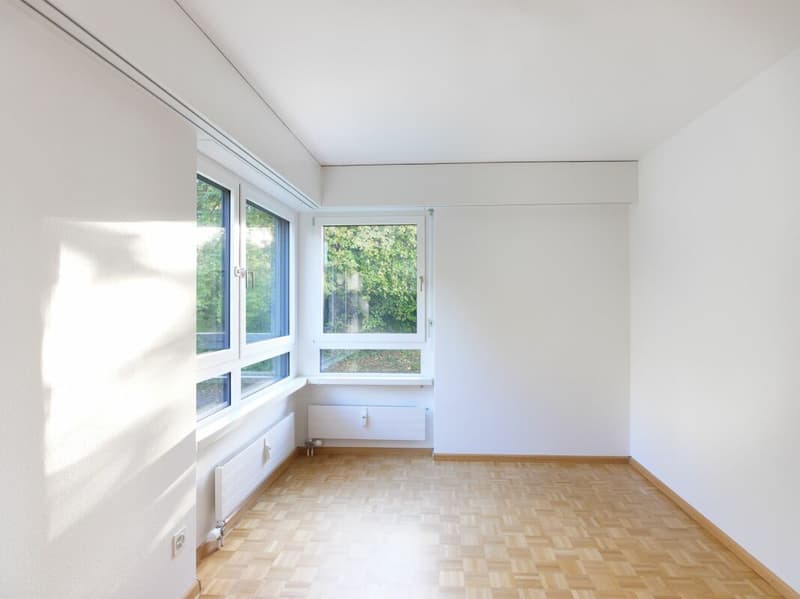 Moderne 4.5-Zimmerwohnung in Oberwil (8)