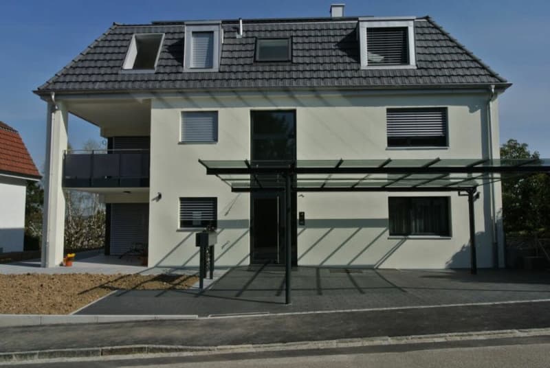 Moderne 2.5-Zimmerwohnung in Pfeffingen (2)