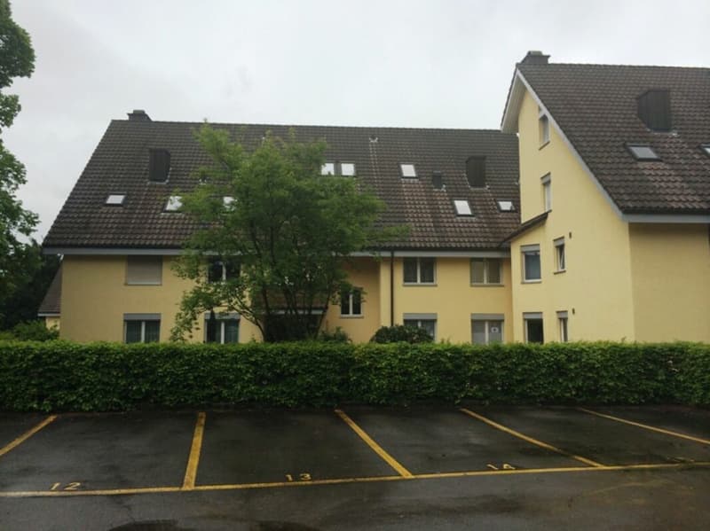 Aussenabstellplatz zu vermieten (1)