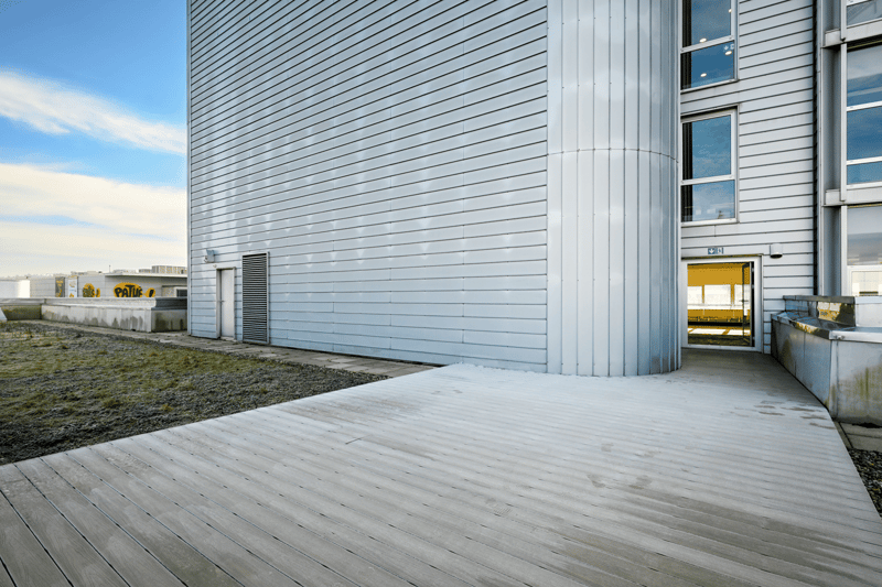 DERNIÈRE CHANCE – BUREAU AVEC TERRASSE EXCLUSIVE DANS KOWERK DIETLIKON (7)