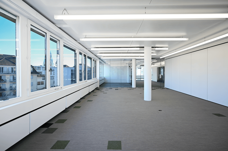 PLUG & PLAY OFFICES MIT VIEL TAGESLICHT (4)