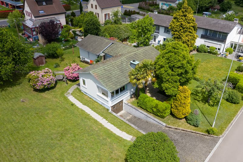 Einfamilienhaus mit Studio und Garten-Oase (1)