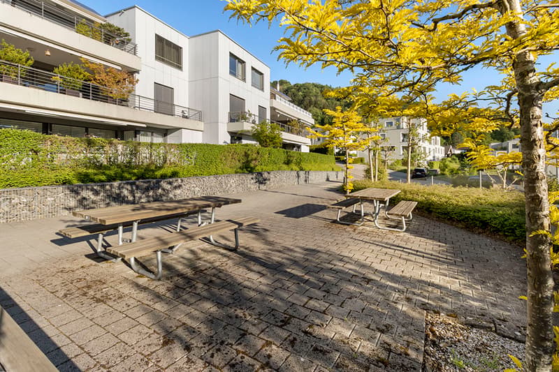 Moderne Familienwohnung mit Garten nahe von Zürich und Zug (2)