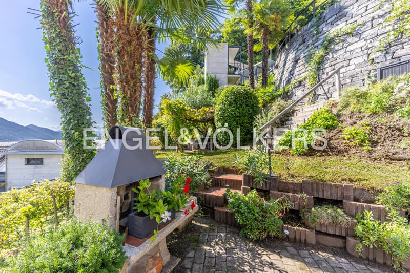Idillio giardino e panorama sul lago (58) (11)