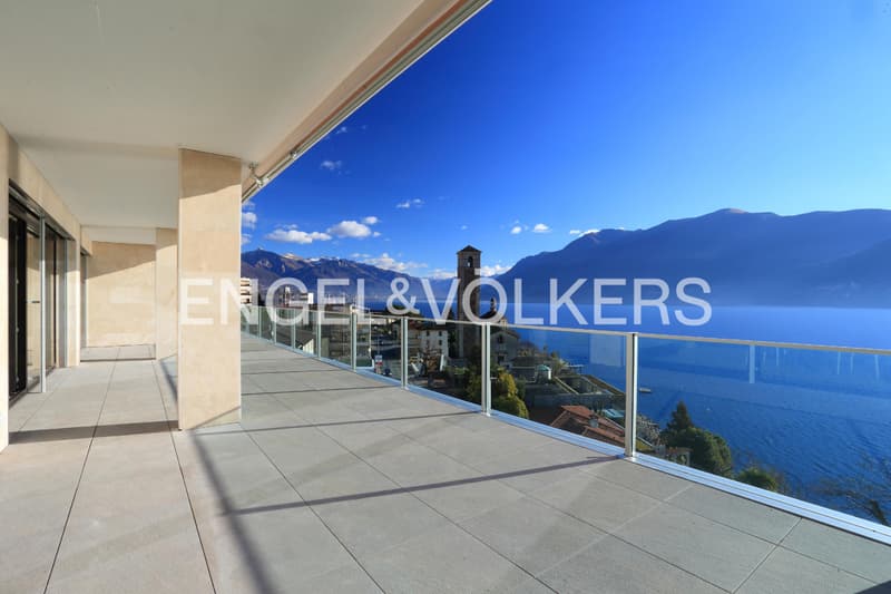 Moderne und helle Attika mit Panoramaseeblick (51) (2)