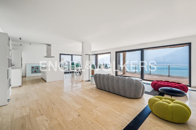 Moderne und helle Attika mit Panoramaseeblick (51) (5)