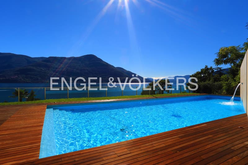 Moderne und helle Attika mit Panoramaseeblick (51) (11)