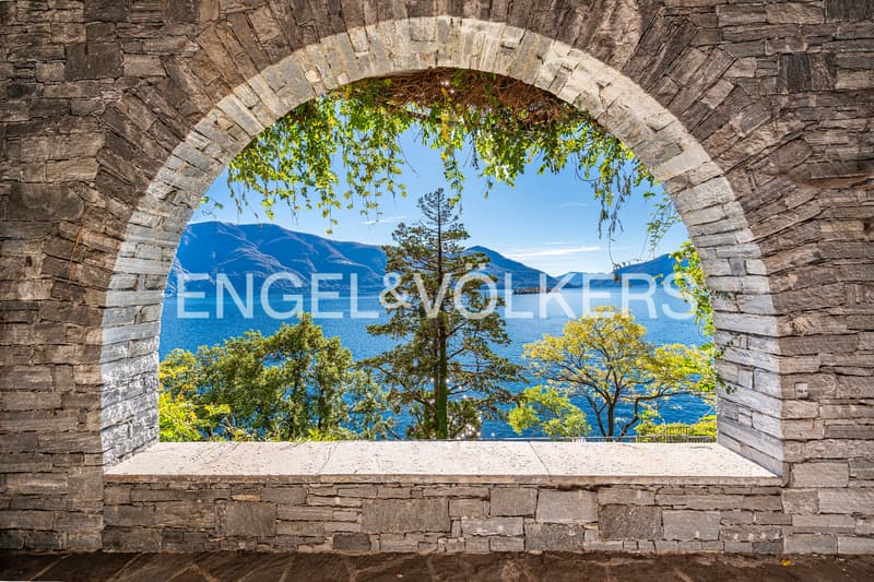 Casa con potenziale & terreno privato sul lago (34) (5)