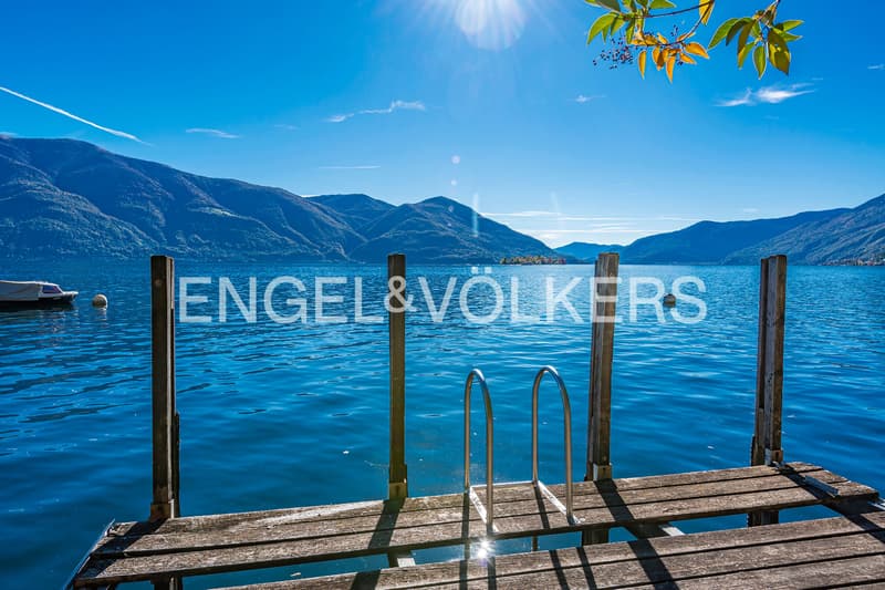 Casa con potenziale & terreno privato sul lago (34) (3)