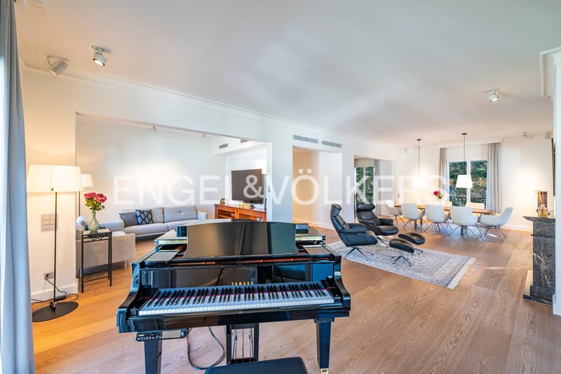 Moderne Luxus-Villa nahe See (75) (4)