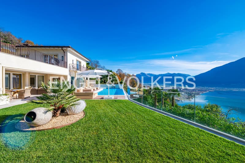 Villa di lusso con vista lago e privacy (31) (7)