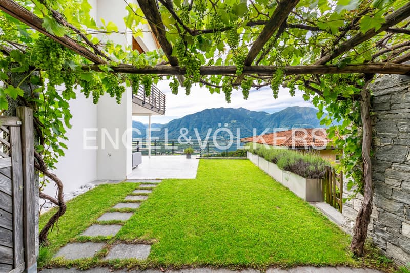 Stilvolle Villa in sonniger Aussichtslage (5) (3)