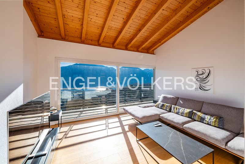 Stilvolle Villa in sonniger Aussichtslage (5) (9)
