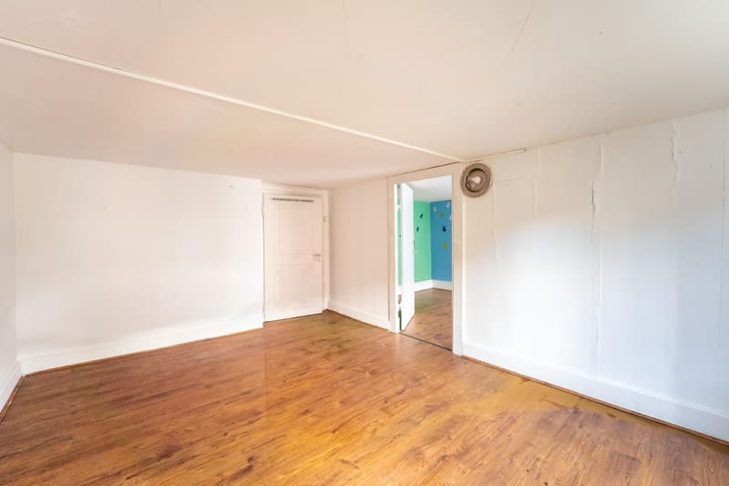 2'972 m² grosses Bauland mit Bauernhaus (8)