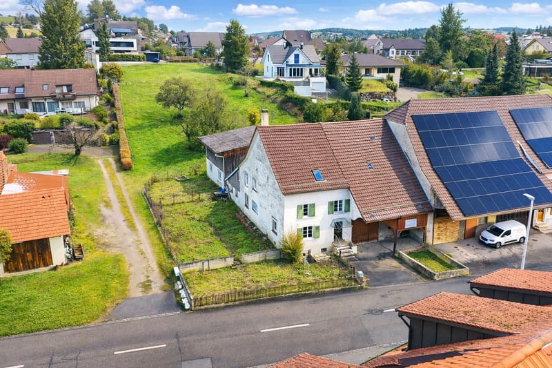 2'972 m² grosses Bauland mit Bauernhaus (11)