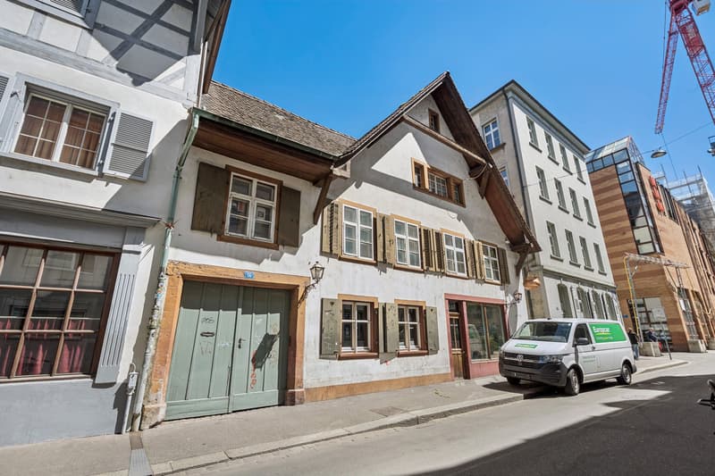 Gewerbeliegenschaft im Baurecht (1)