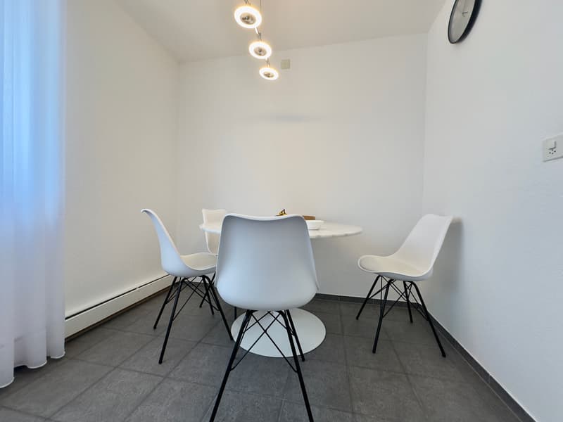 Appartement attrayant de 5,5 pièces dans un endroit calme et ensoleillé (10)