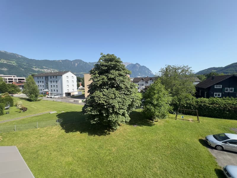 Appartement attrayant de 5,5 pièces dans un endroit calme et ensoleillé (3)
