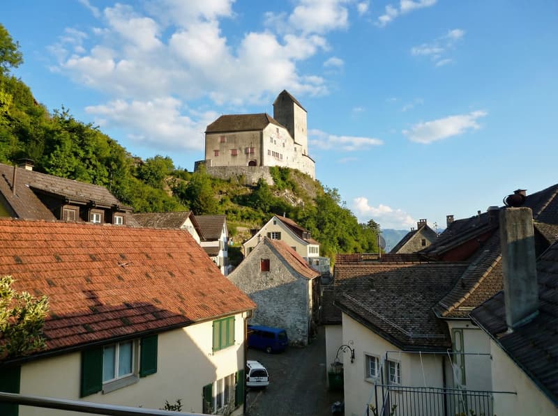 [KI-optimiertes Foto]