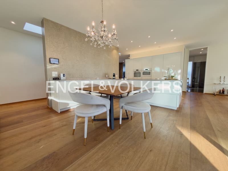 Appartement attique de luxe à Buchs : élégance, panorama montagnard et oasis de bien-être (8)