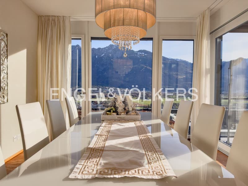 Appartement attique de luxe à Buchs : élégance, panorama montagnard et oasis de bien-être (11)
