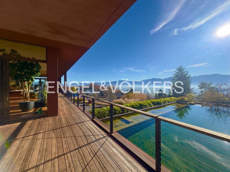 Elegante Design-Villa mit Privatsphäre & atemberaubendem Panorama (4)