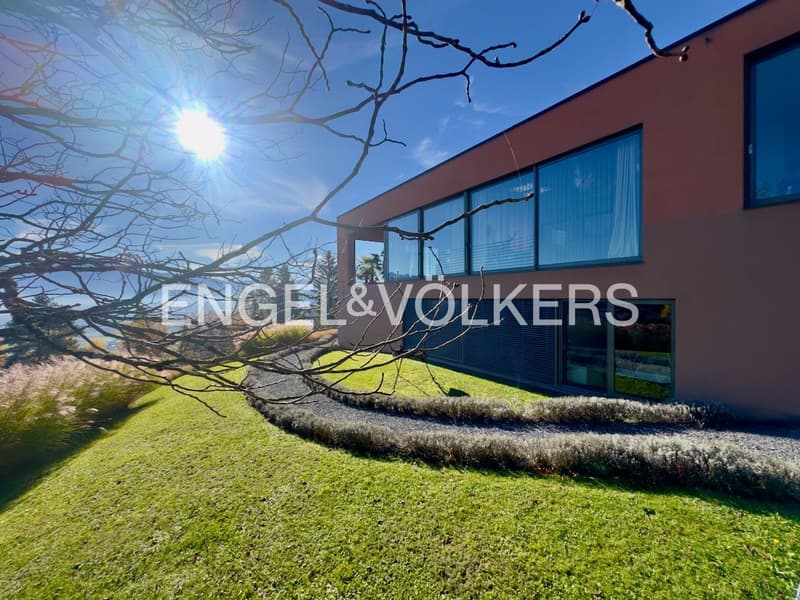 Elegante Design-Villa mit Privatsphäre & atemberaubendem Panorama (12)