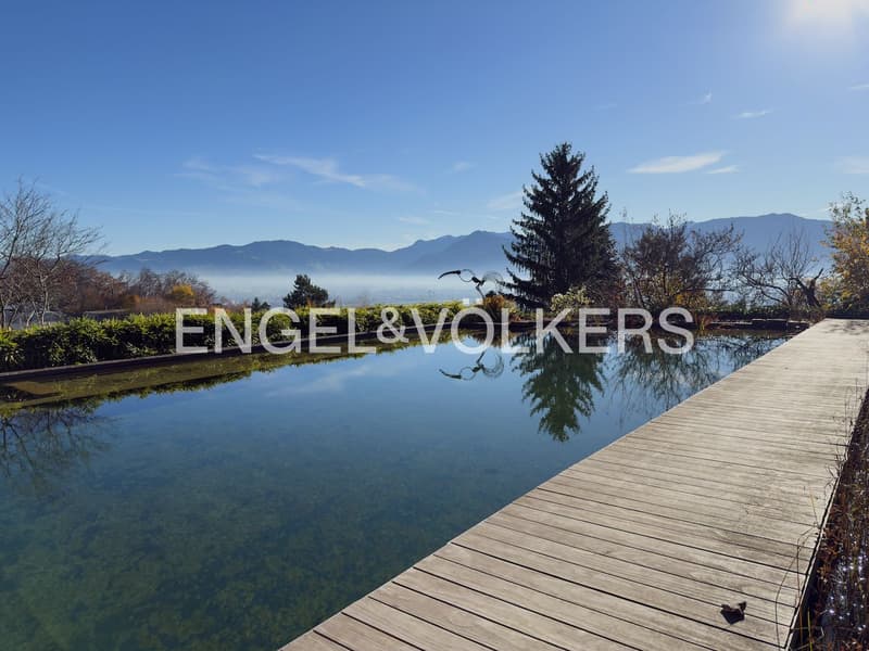 Elegante Design-Villa mit Privatsphäre & atemberaubendem Panorama (5)