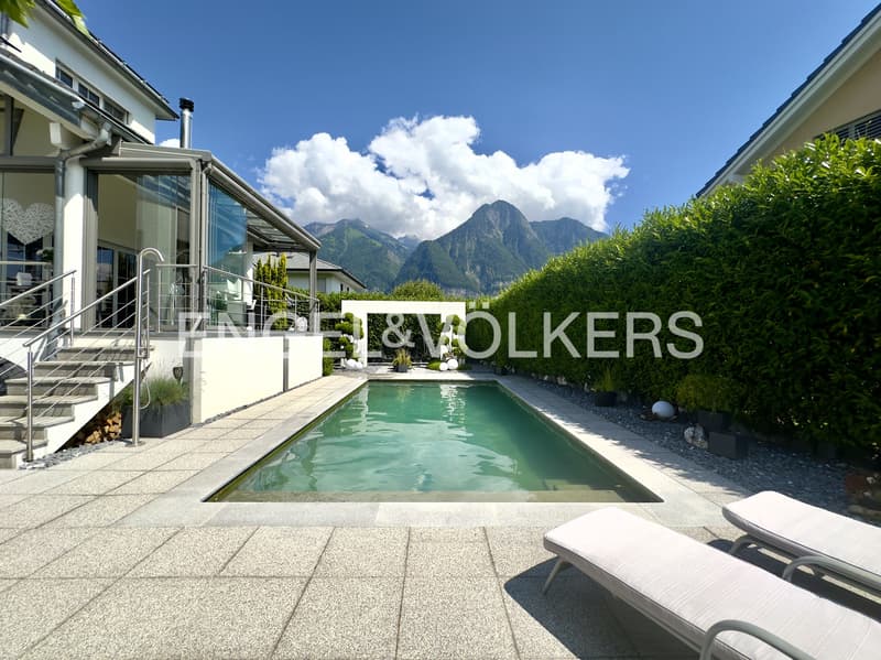 Premium-EFH mit Pool & Gartenparadies - auch als 2. Wohnsitz möglich! (2)