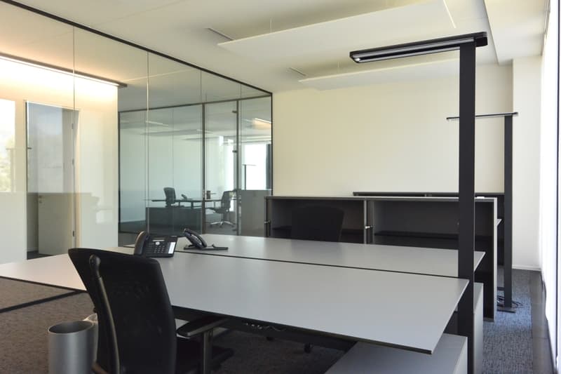 Repräsentative Erdgeschoss-Fläche mit 1'164 m² (7)