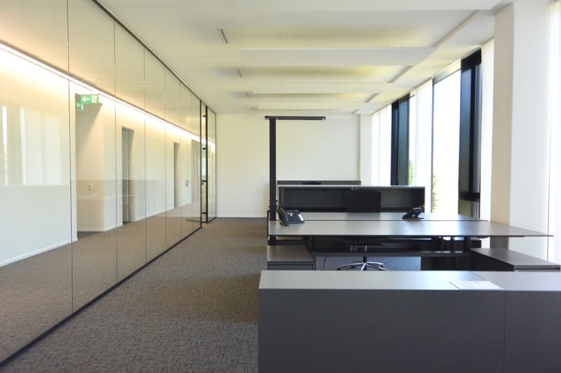 Repräsentative Erdgeschoss-Fläche mit 1'164 m² (13)