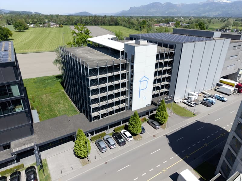 Repräsentative Erdgeschoss-Fläche mit 1'164 m² (5)