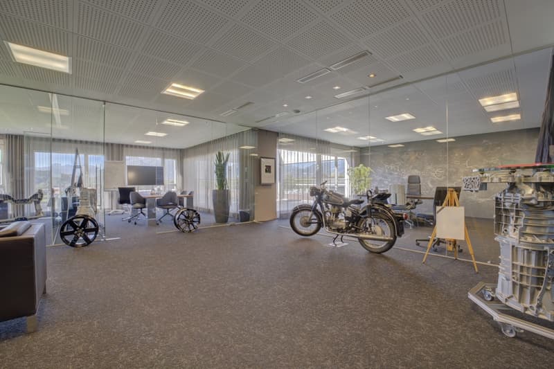 Moderne Bürofläche im 4. OG mit Terrasse (1)