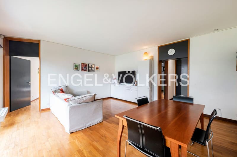 Großzügige Wohnung mit Garten in der Nähe des Sees (4)