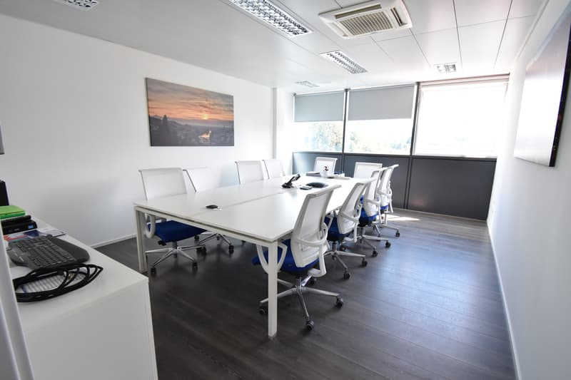 Büro von 416 m2 im 5. Stock mit Lift (8)