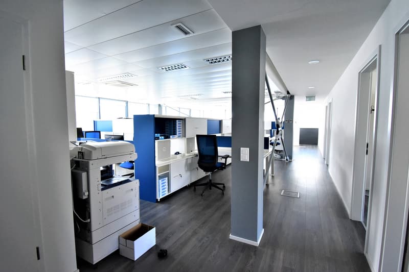 Büro von 416 m2 im 5. Stock mit Lift (6)