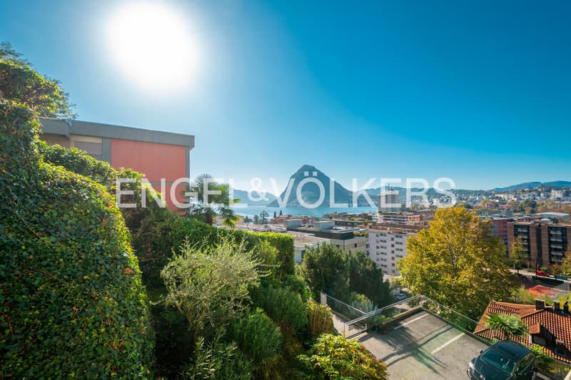 Helle und elegante Wohnung mit Seeblick (5)