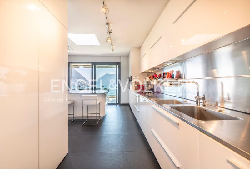 Design-Penthouse mit 180 Panoramablick auf den See (6)