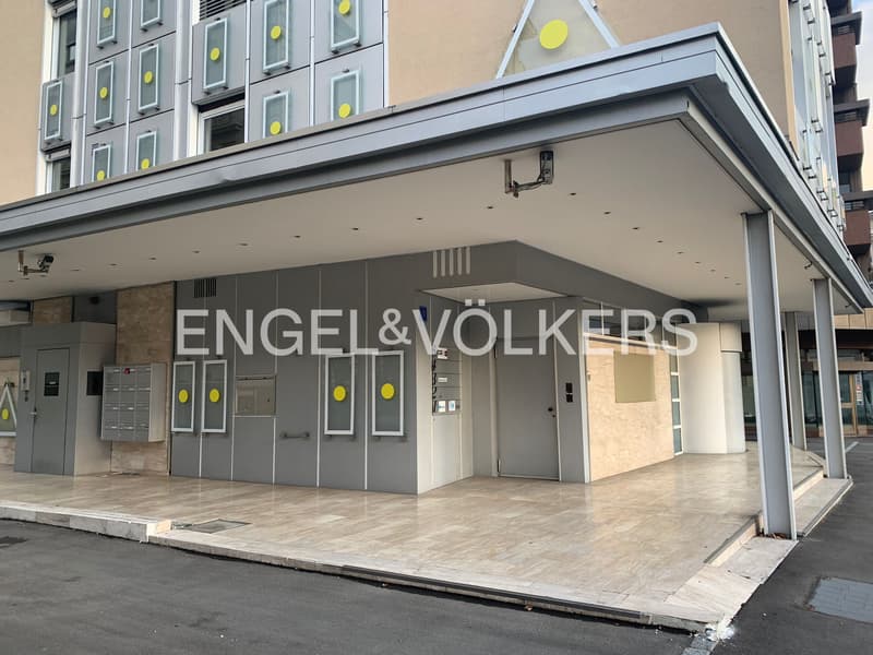 Palazzina per uffici/ Bu?rogebäude (2)