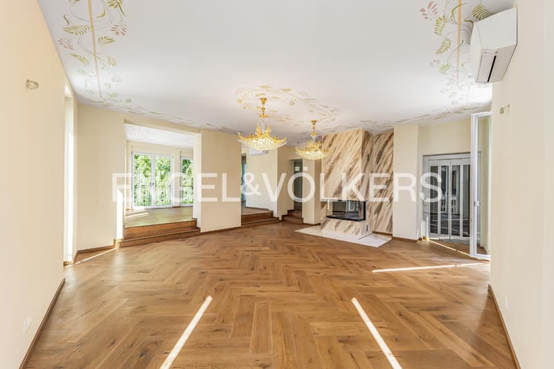 Villa raffinata in contesto esclusivo a Lugano (3)