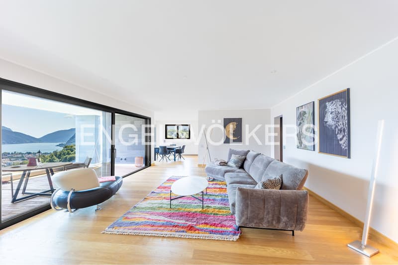Prestigeträchtiges Penthouse mit atemberaubender Seesicht (3)