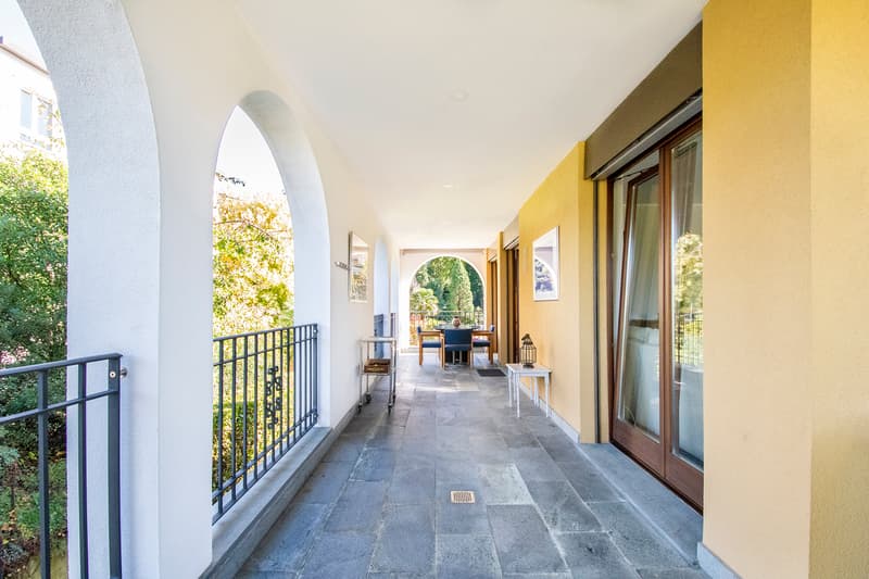 Helle und bequeme Wohnung in ruhiger Lage mit Pool (2)